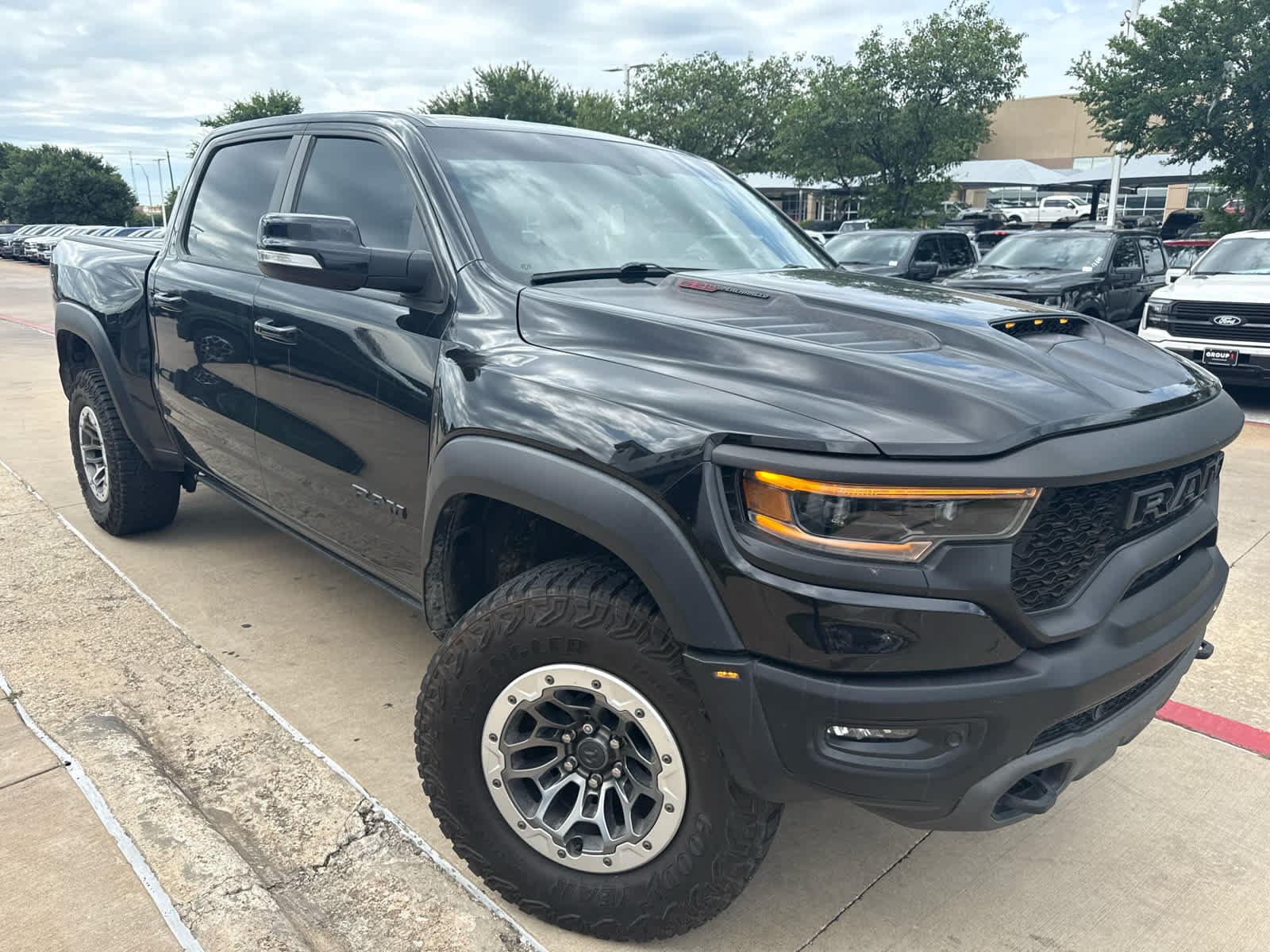 Used 2022 RAM 1500 TRX w/ TRX Level 2 Equipment Group AWD/4WD image 19