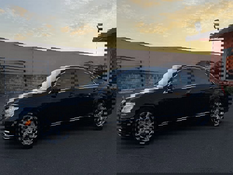 Used 2013 Mercedes-Benz S 550 image 12