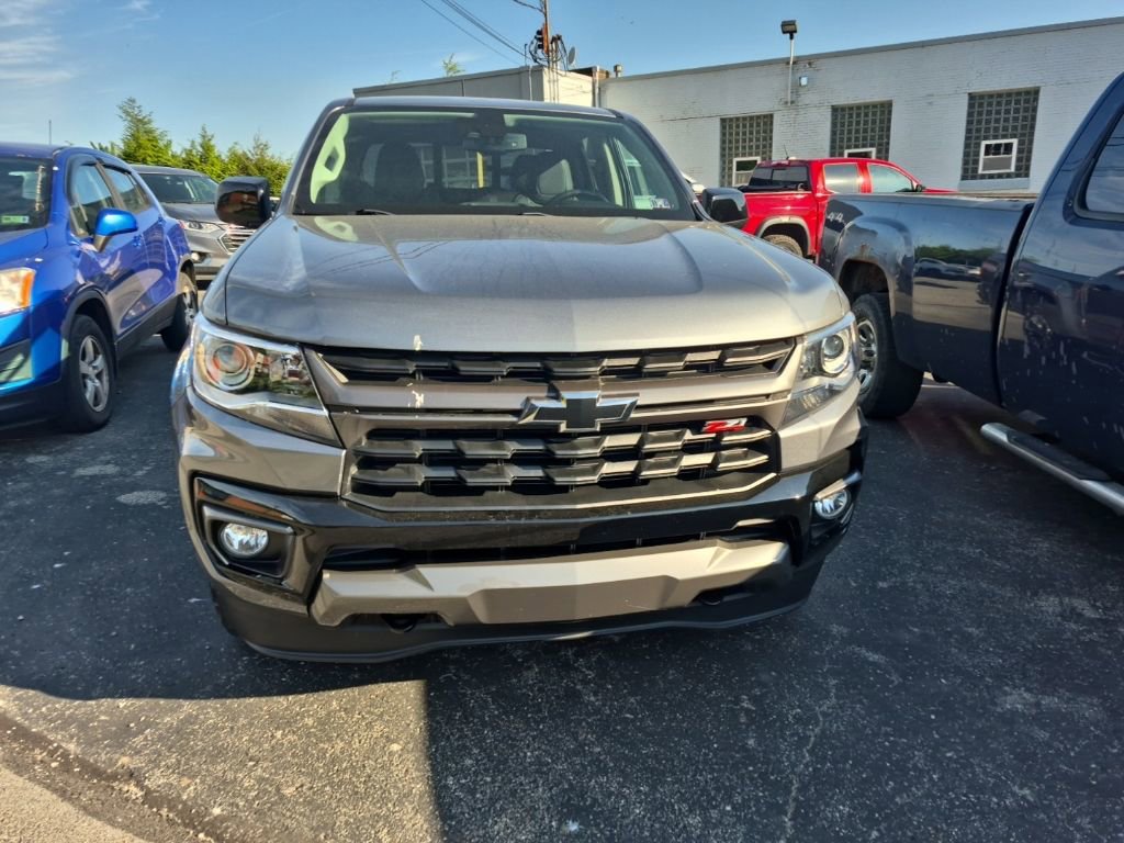 Used 2022 Chevrolet Colorado Z71 w/ Safety Package AWD/4WD video 2