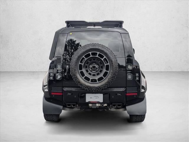 New 2026 Land Rover Defender 110 OCTA AWD/4WD image 8