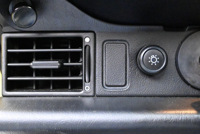 Used 1997 Porsche 911 Carrera RWD image 58