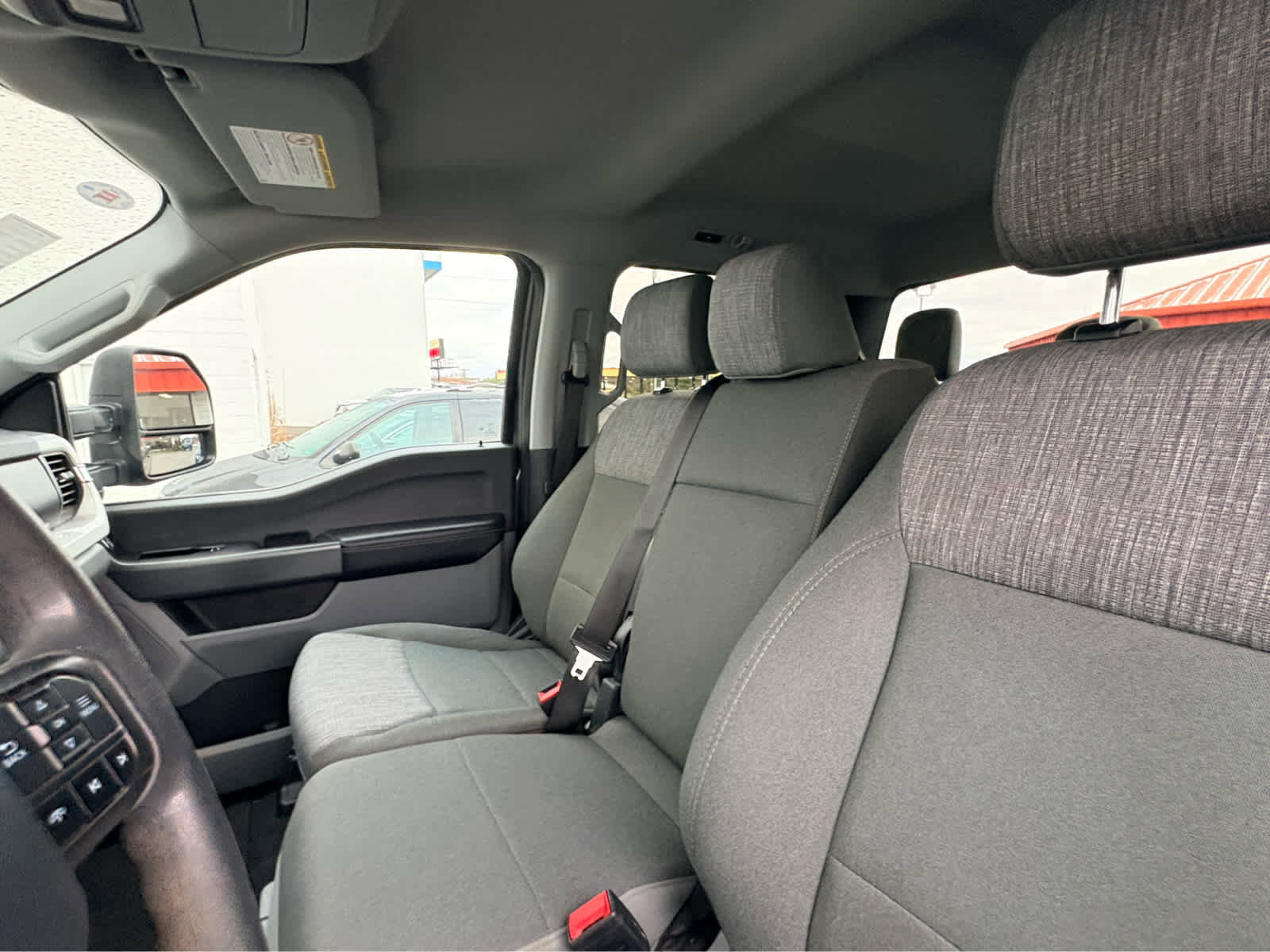 Used 2024 Ford F250 XLT image 11