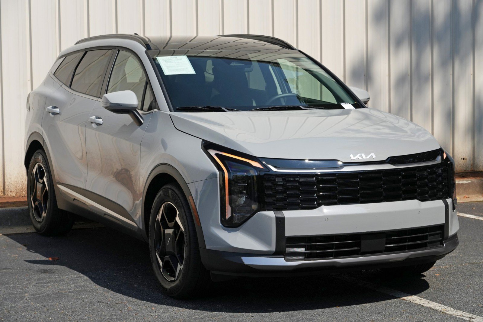Used 2026 Kia Sportage EX w/ EX Panorama Roof Package FWD image 53