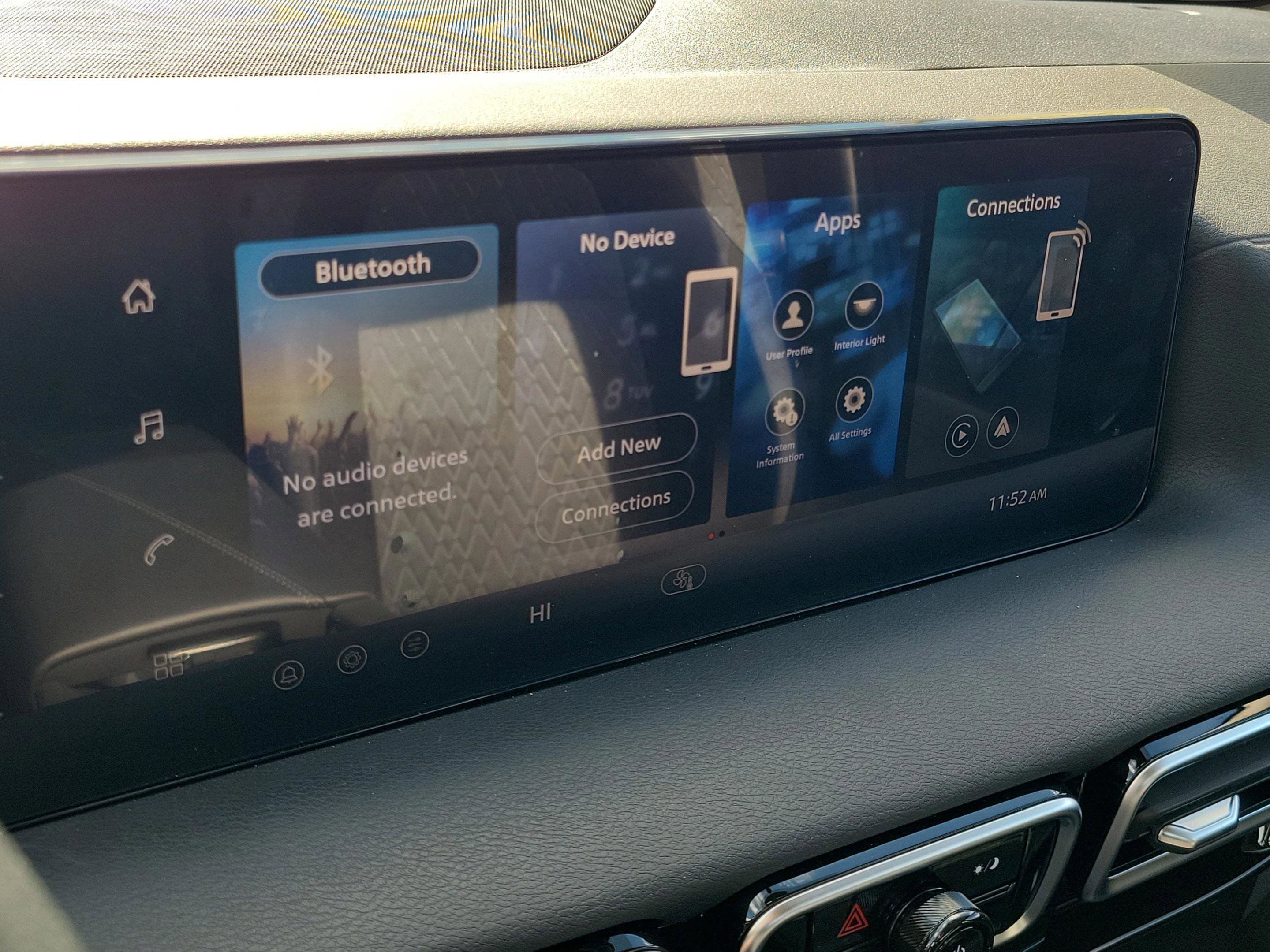 New 2026 Nissan Sentra SV w/ Floor Mat Package FWD image 27