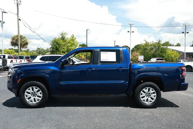 Used 2022 Nissan Frontier SV AWD/4WD image 10