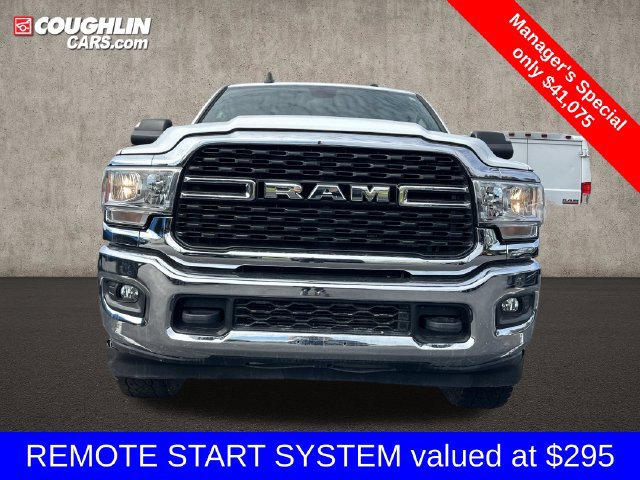 Used 2022 RAM 2500 Big Horn w/ Cold Weather Group AWD/4WD image 2