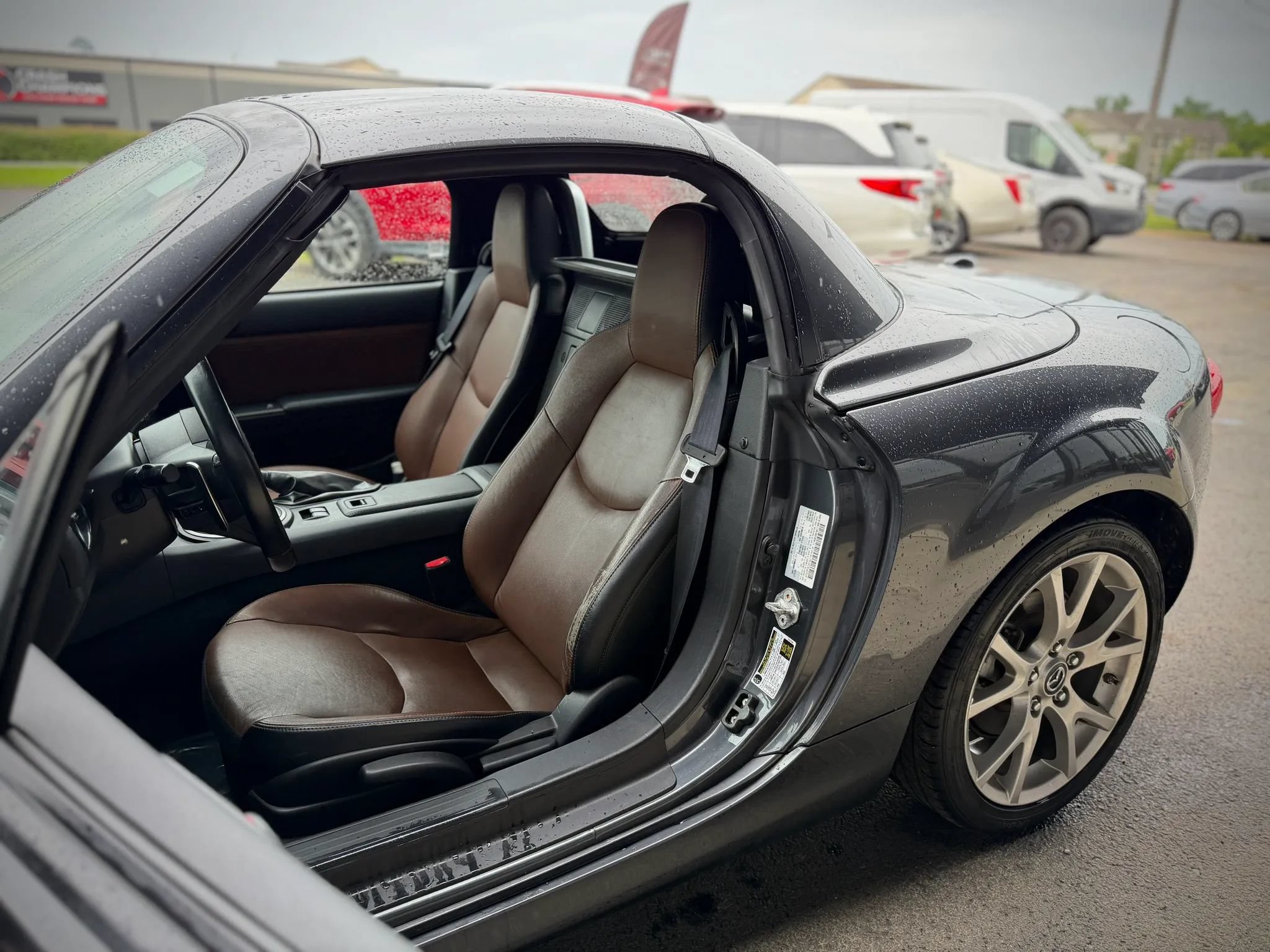 Used 2015 MAZDA MX-5 Miata Grand Touring w/ Premium Package RWD image 22