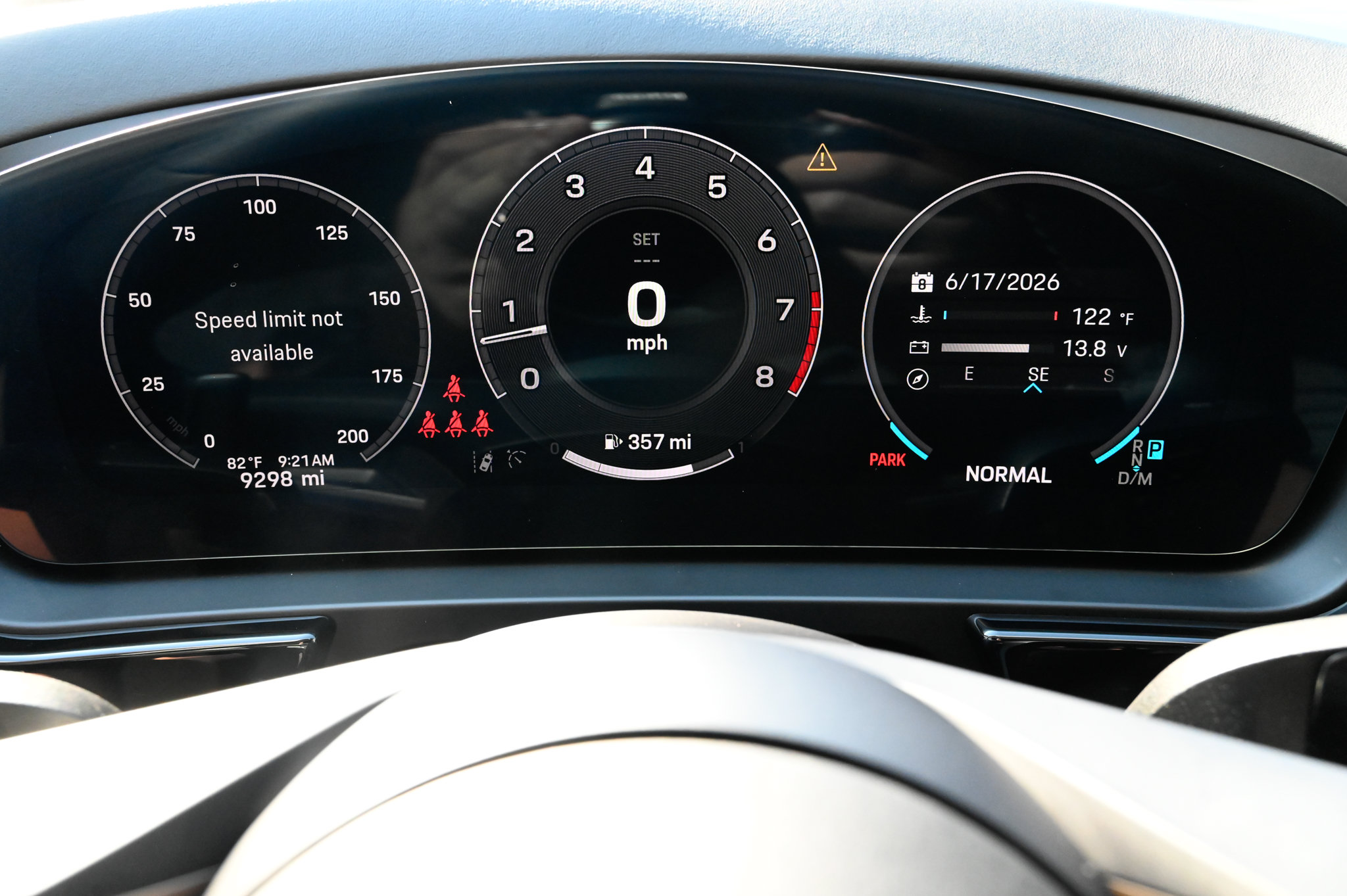 Used 2025 Porsche Cayenne S AWD/4WD image 23