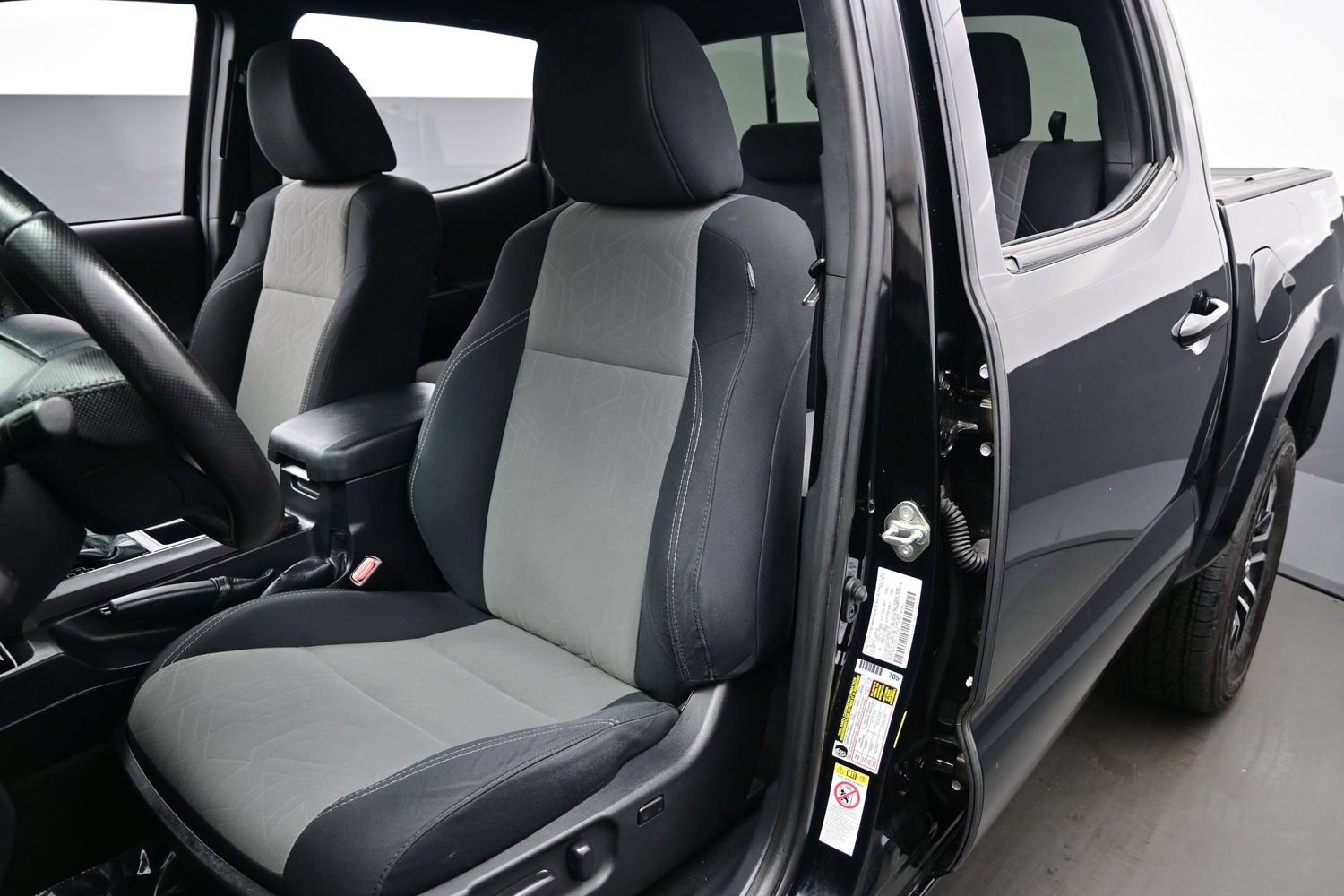 Used 2020 Toyota Tacoma TRD Sport RWD image 12