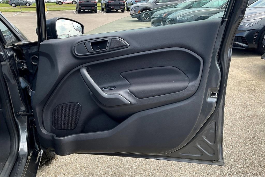 Used 2019 Ford Fiesta SE image 23