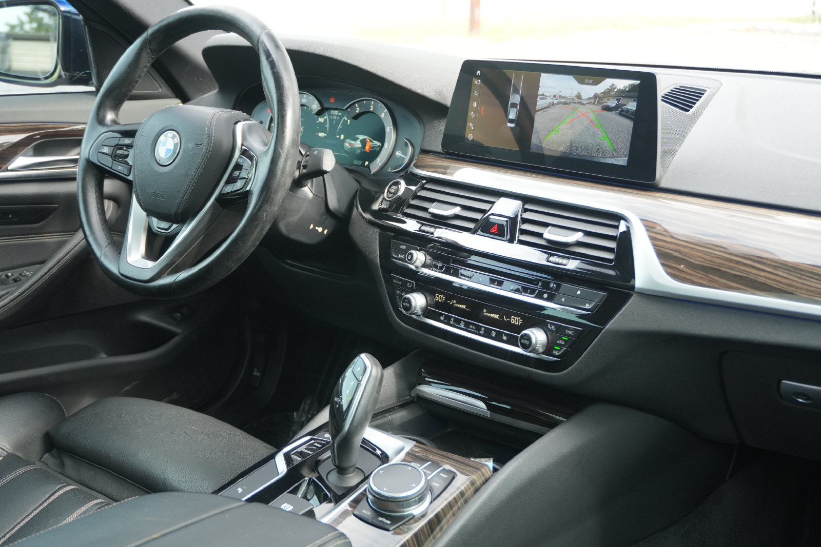 Used 2018 BMW 540i xDrive w/ Premium Package AWD/4WD image 19