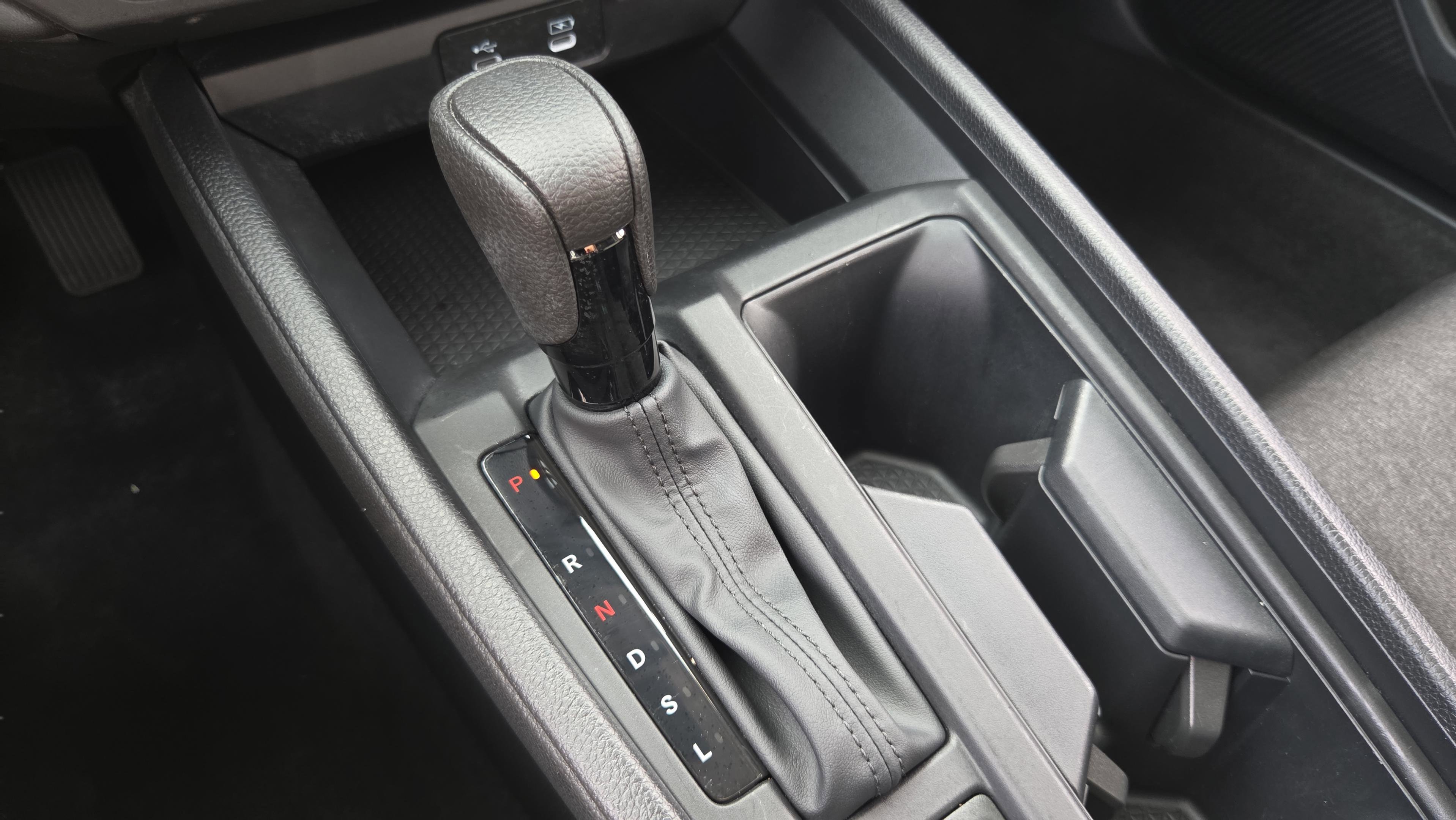 Certified 2025 Honda Accord SE image 29