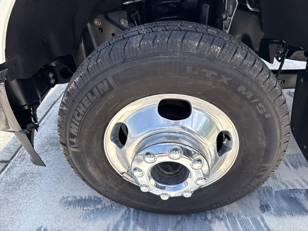 Used 2024 Ford F350 King Ranch AWD/4WD image 11