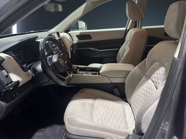 Used 2023 Nissan Pathfinder SV w/ SV Premium Package AWD/4WD image 9
