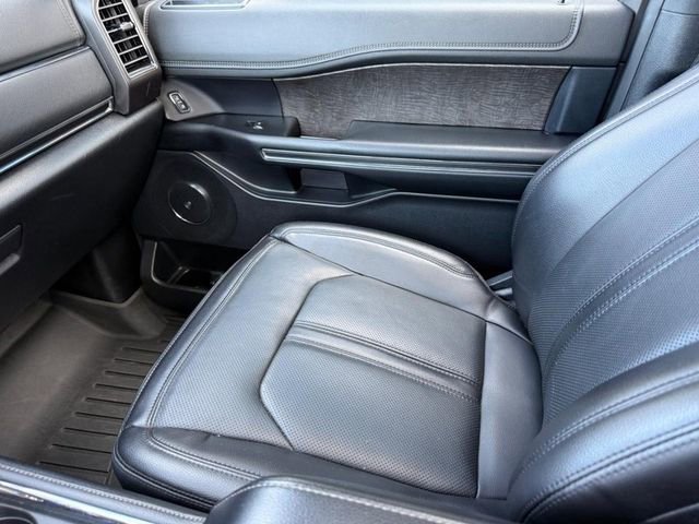 Used 2021 Ford Expedition Max Limited AWD/4WD image 25