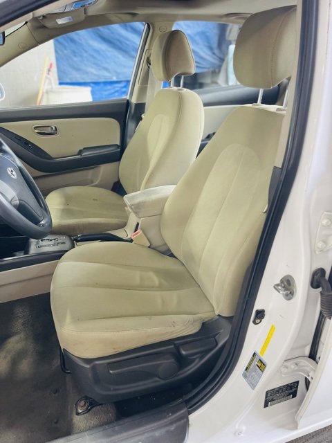 Used 2010 Hyundai Elantra GLS w/ Sunroof Pkg 3 image 13