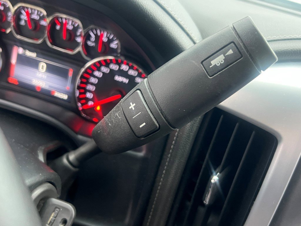 Used 2015 GMC Sierra 1500 SLE w/ SLE Value Package image 27