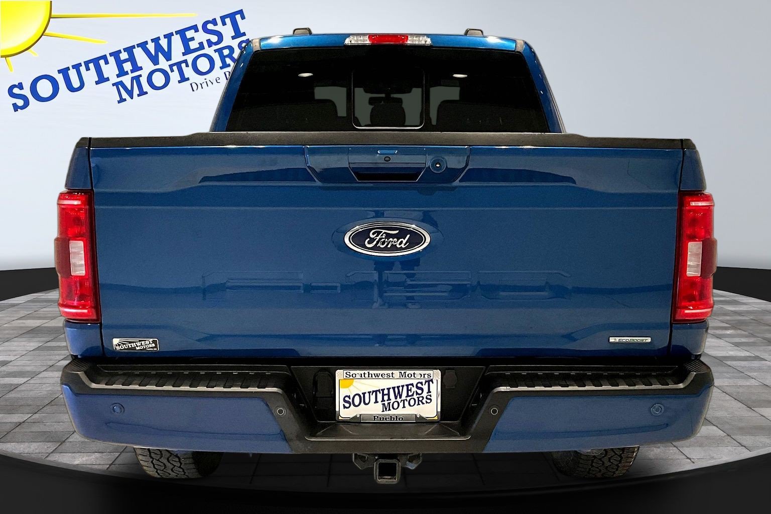 Used 2023 Ford F150 XLT AWD/4WD image 6