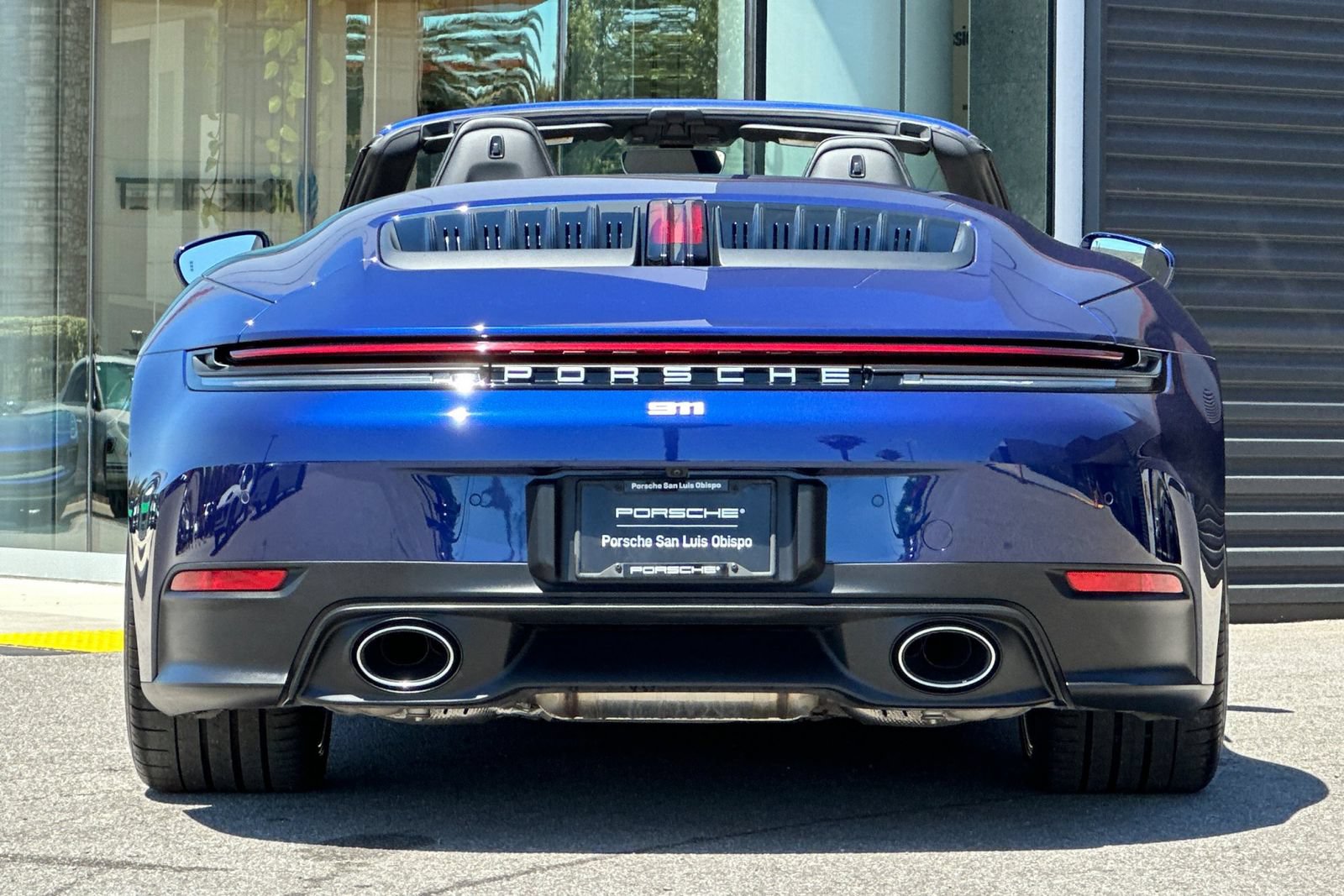 Used 2025 Porsche 911 Carrera RWD image 7