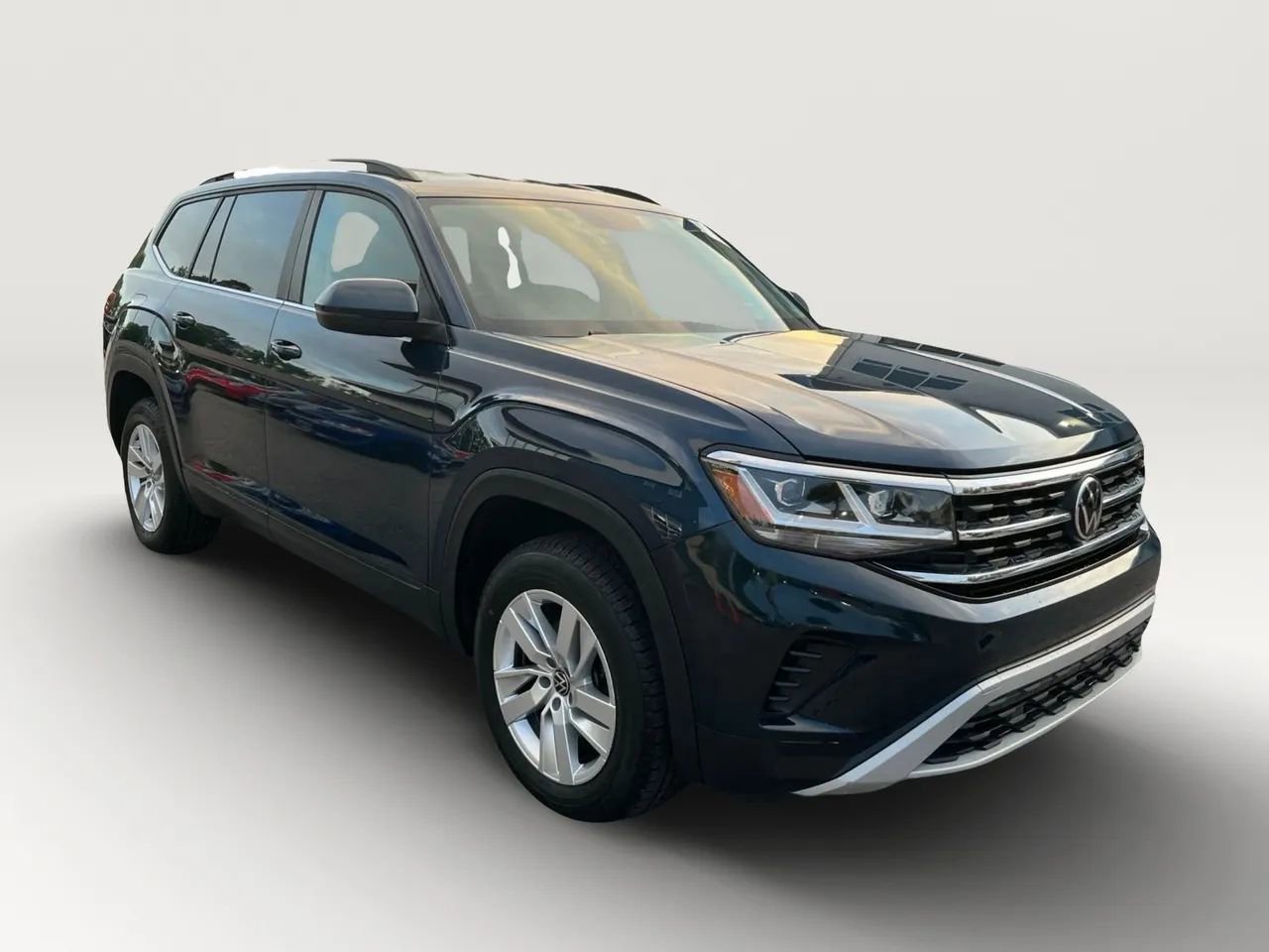 Used 2021 Volkswagen Atlas S image 1