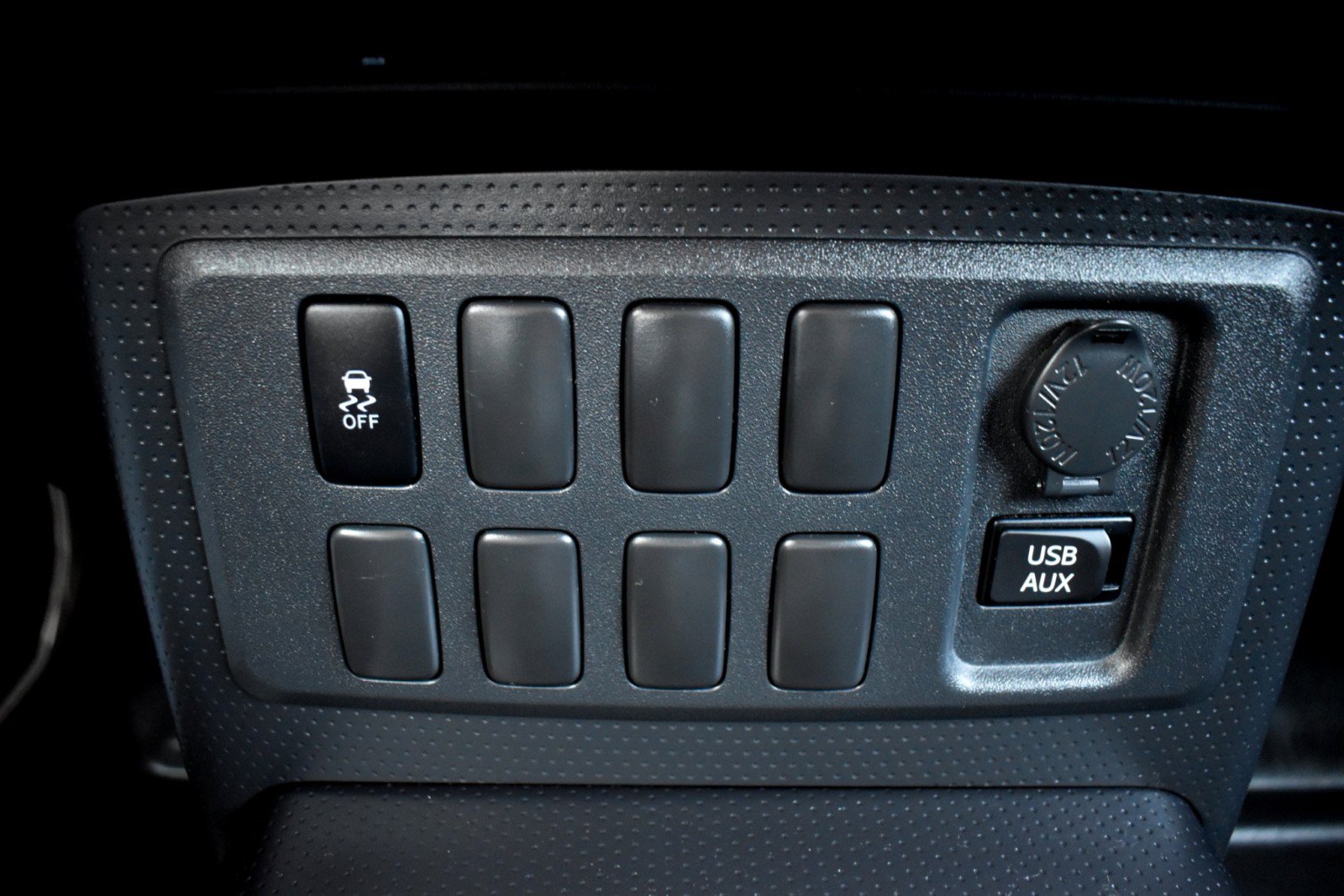 Used 2014 Toyota FJ Cruiser 4WD w/ Convenience Package image 24