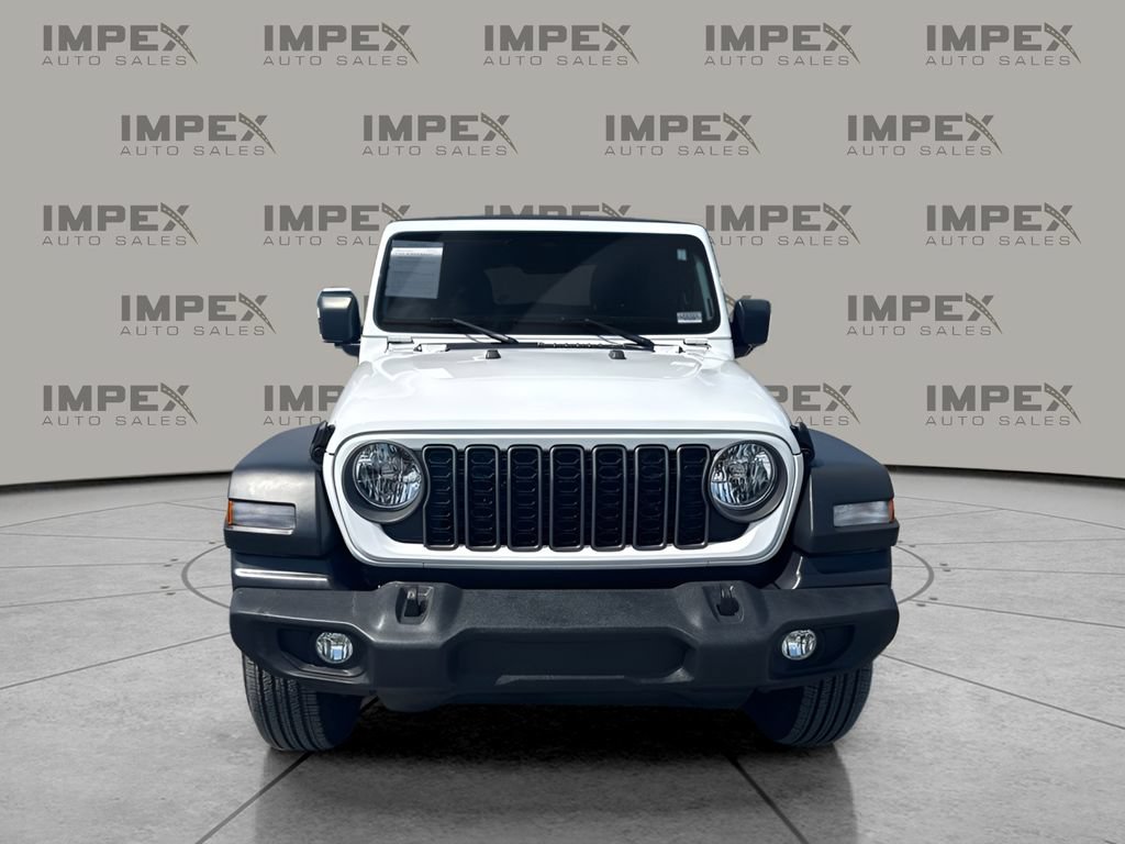 Used 2025 Jeep Wrangler Sport AWD/4WD image 8