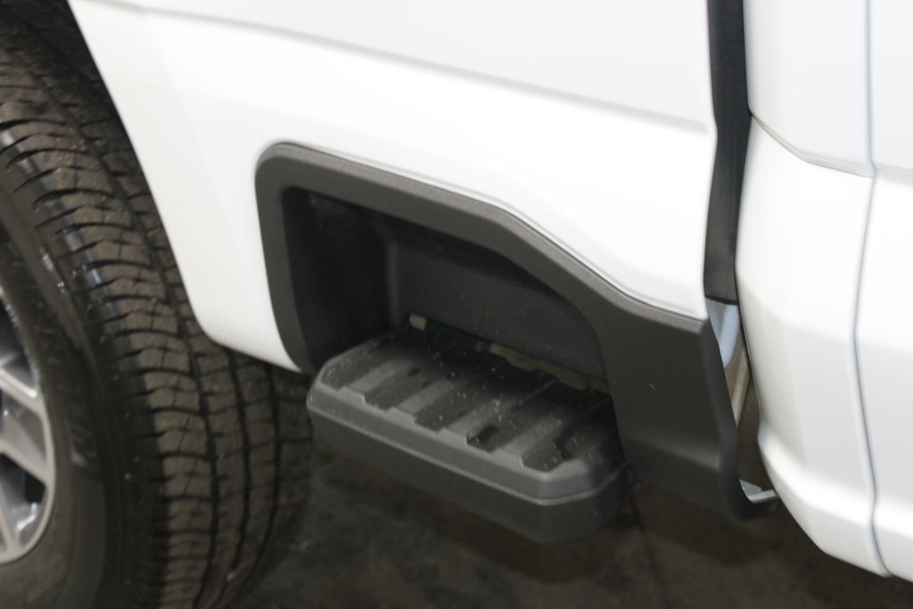 Used 2024 Ford F250 Lariat AWD/4WD image 19