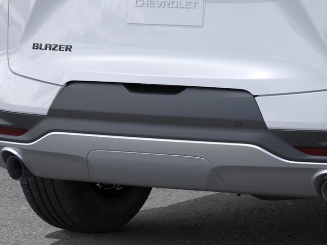New 2026 Chevrolet Blazer LT w/ Convenience Package FWD image 14