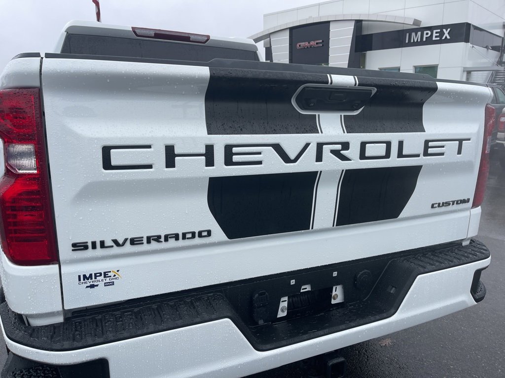 Used 2023 Chevrolet Silverado 1500 Custom w/ Rally Edition image 27