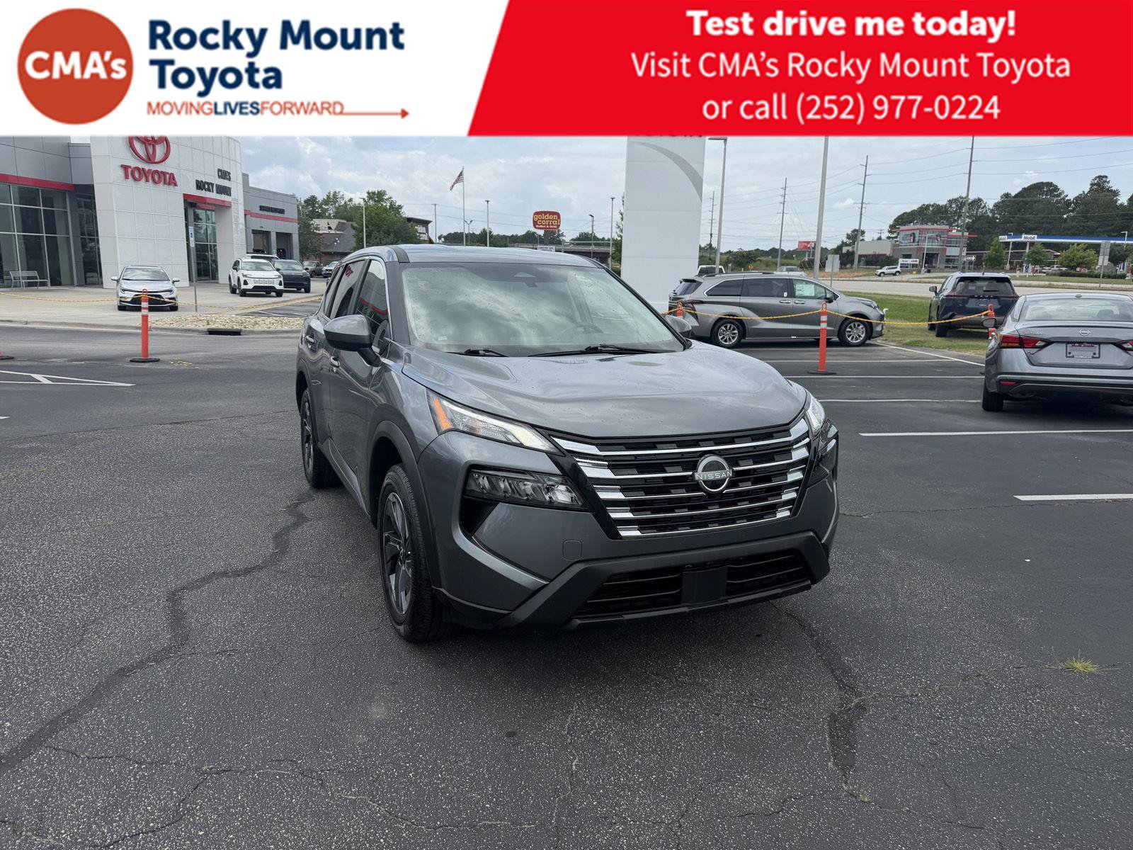 Used 2025 Nissan Rogue SV