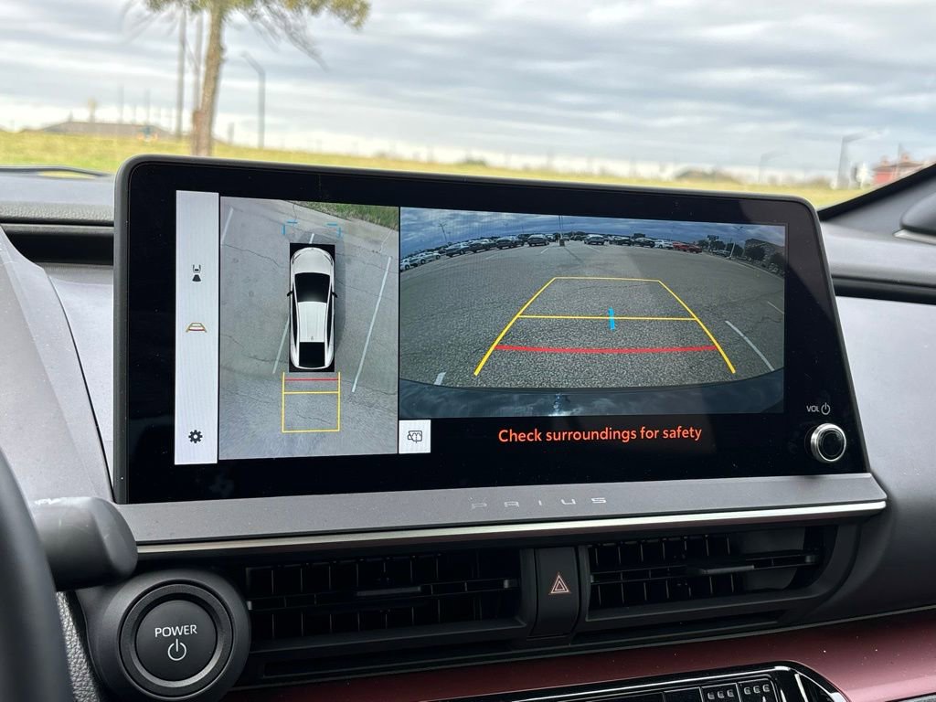 Used 2024 Toyota Prius Prime Premium w/ Advanced Technology Package image 20