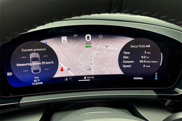 Used 2025 Porsche Macan Electric image 45