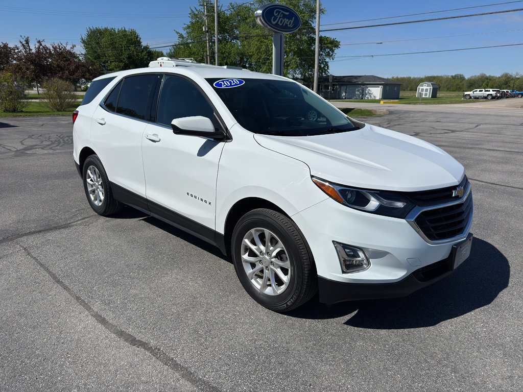 Used 2020 Chevrolet Equinox LT w/ LPO, Floor Liner Package AWD/4WD image 2