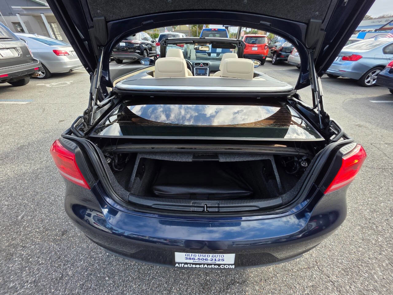 Used 2012 Volkswagen Eos Lux FWD image 15