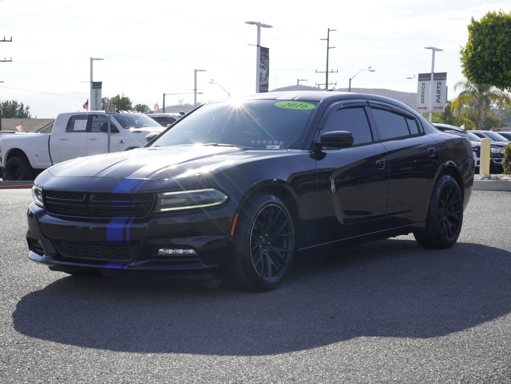 Used 2016 Dodge Charger SXT RWD image 8