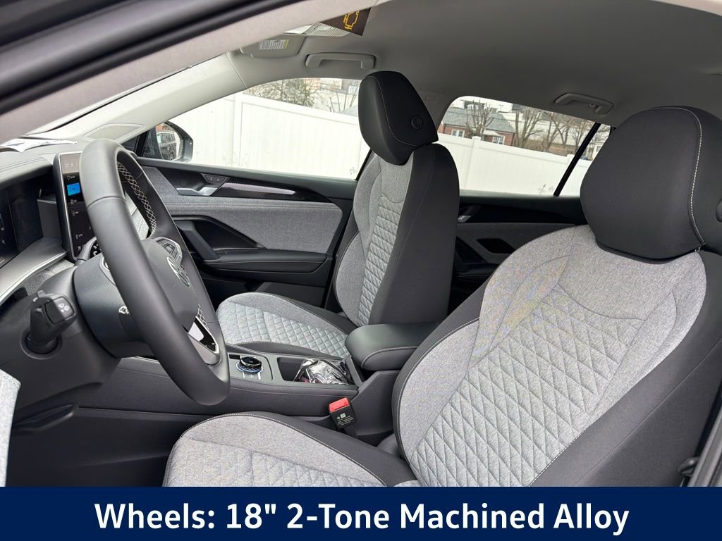 New 2026 Volkswagen Tiguan S image 10