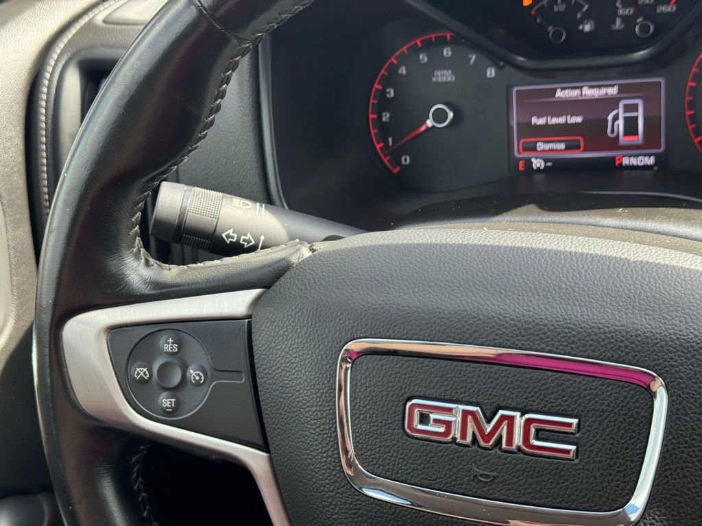 Used 2016 GMC Canyon SLE image 18
