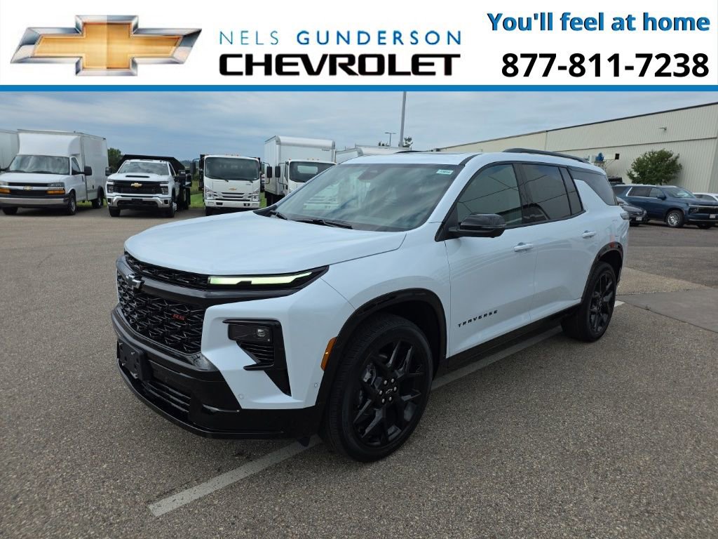 New 2026 Chevrolet Traverse RS w/ LPO, Floor Liner Package image 3