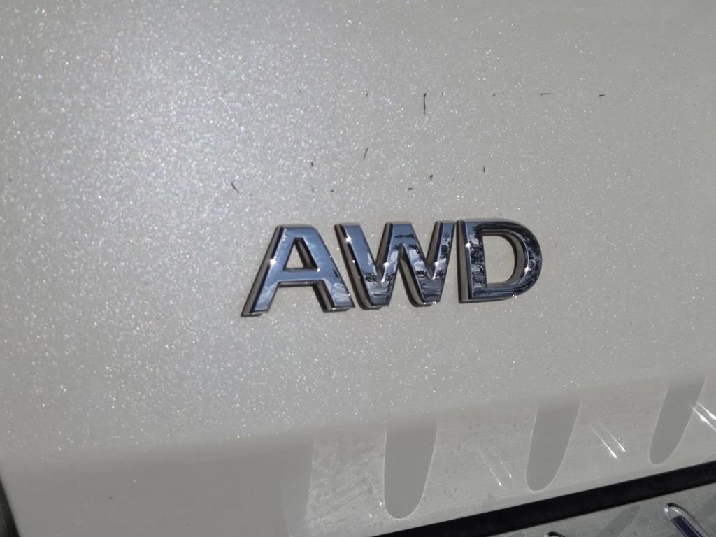 Used 2023 INFINITI QX60 Luxe AWD/4WD image 13