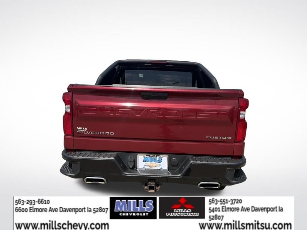 Used 2019 Chevrolet Silverado 1500 Custom Trail Boss w/ Custom Convenience Package AWD/4WD image 6