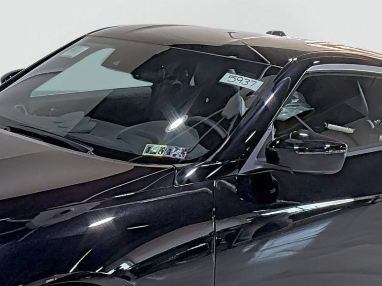 New 2025 Nissan Z Performance w/ Floor Mat Package RWD image 8