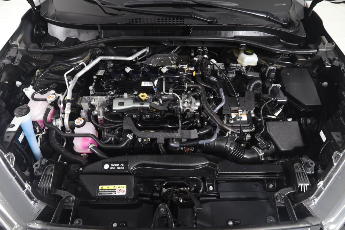Used 2025 Toyota Corolla Cross AWD Hybrid image 39