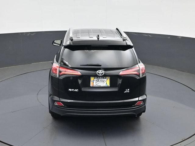 Used 2016 Toyota RAV4 LE AWD/4WD image 18