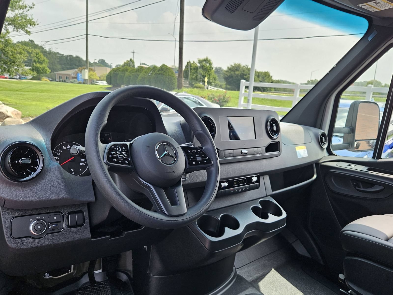 New 2024 Mercedes-Benz Sprinter 3500 image 18