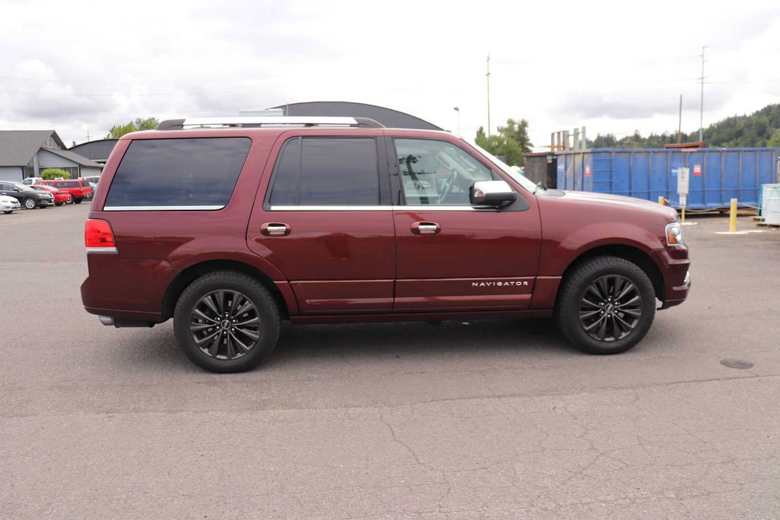 Used 2015 Lincoln Navigator 4WD image 4