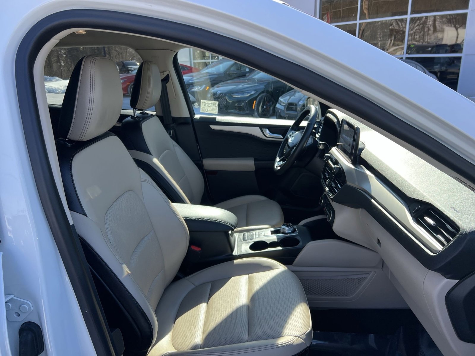 Used 2020 Ford Escape SEL image 26