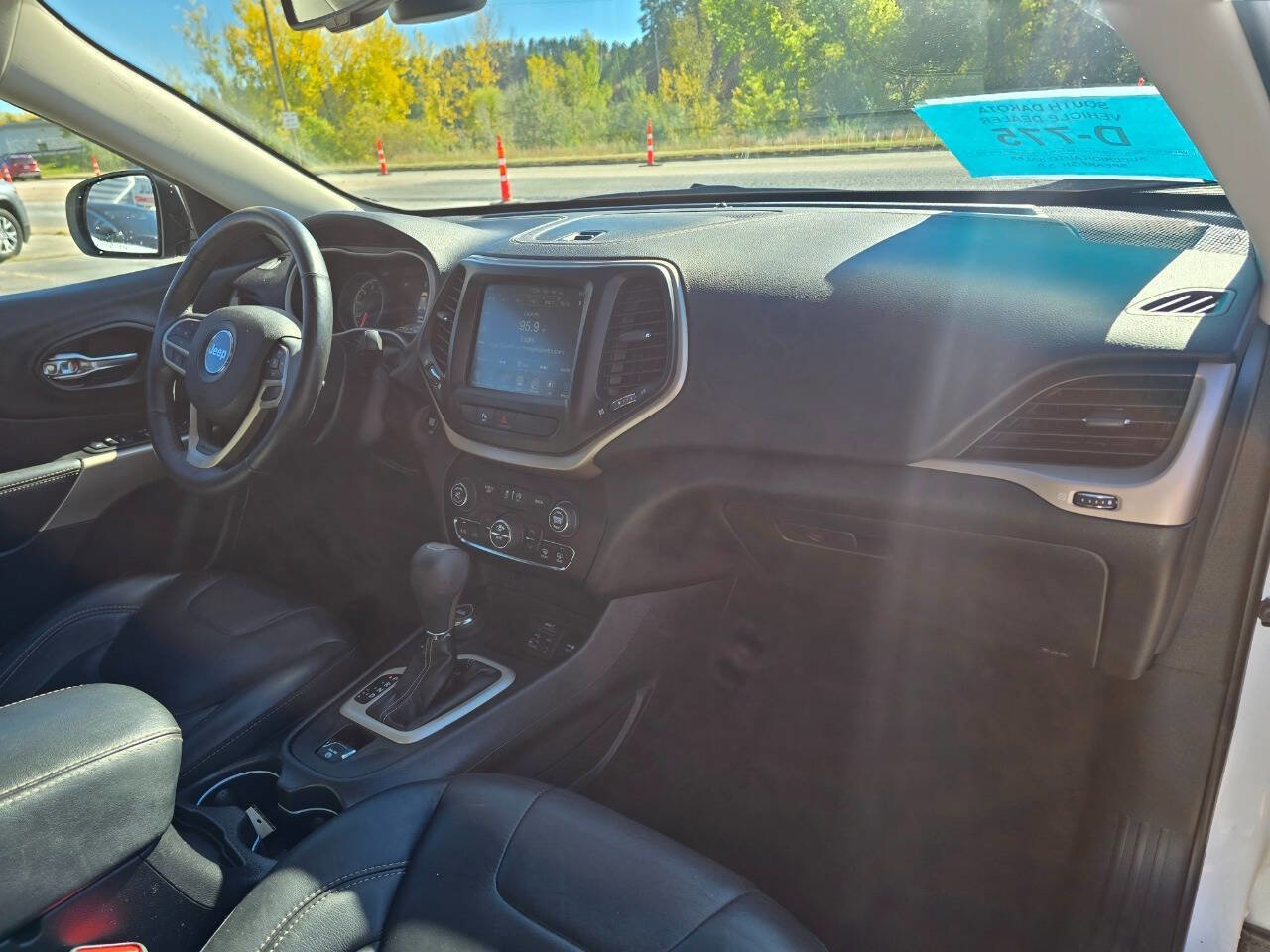 Used 2018 Jeep Cherokee Limited w/ Trailer Tow Group image 30