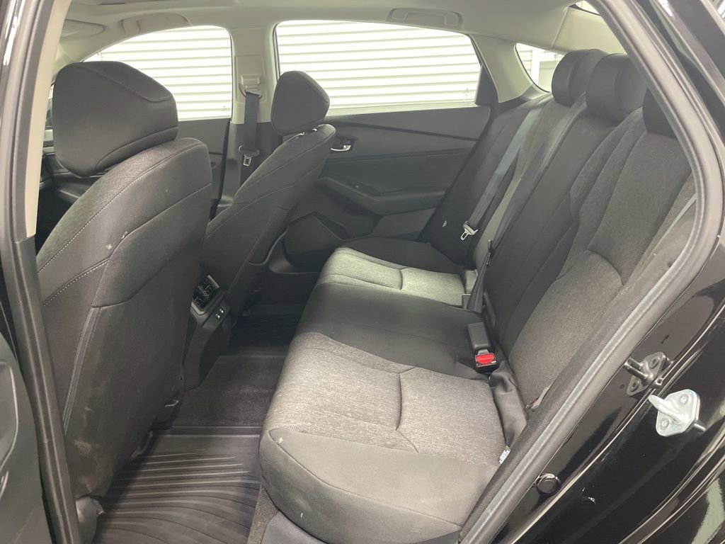 Used 2025 Honda Accord SE image 25