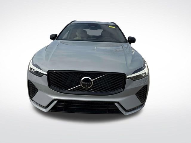 New 2026 Volvo XC60 B5 Plus w/ Climate Package image 2