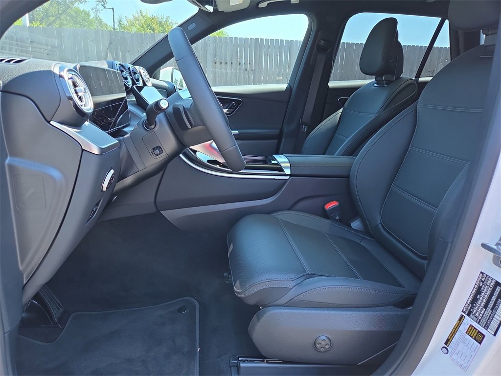 New 2025 Mercedes-Benz GLC 300 4MATIC image 10